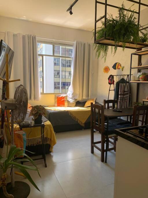 Apartamento Charmoso Estudio Na Lapa - Rj